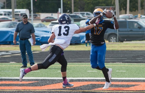Swedes Fall to Rival Kansas Wesleyan In Salina