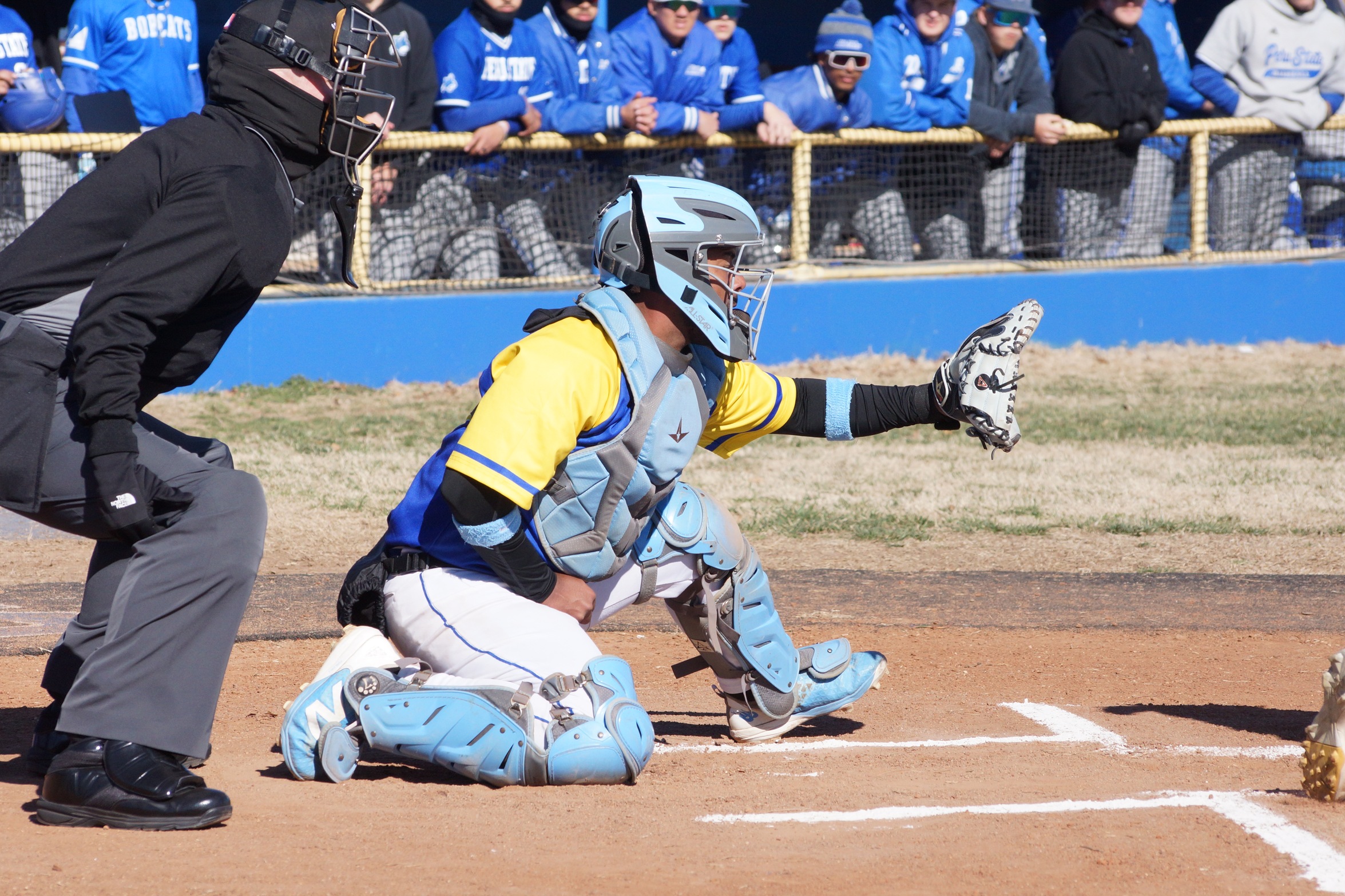 SWEDES SWEEP SPIRES IN DOMINANT WEEKEND SERIES