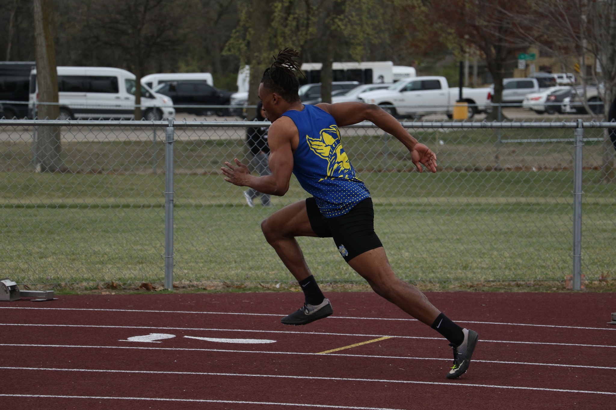 30 PERSONAL BESTS IN COYOTE CLASSIC