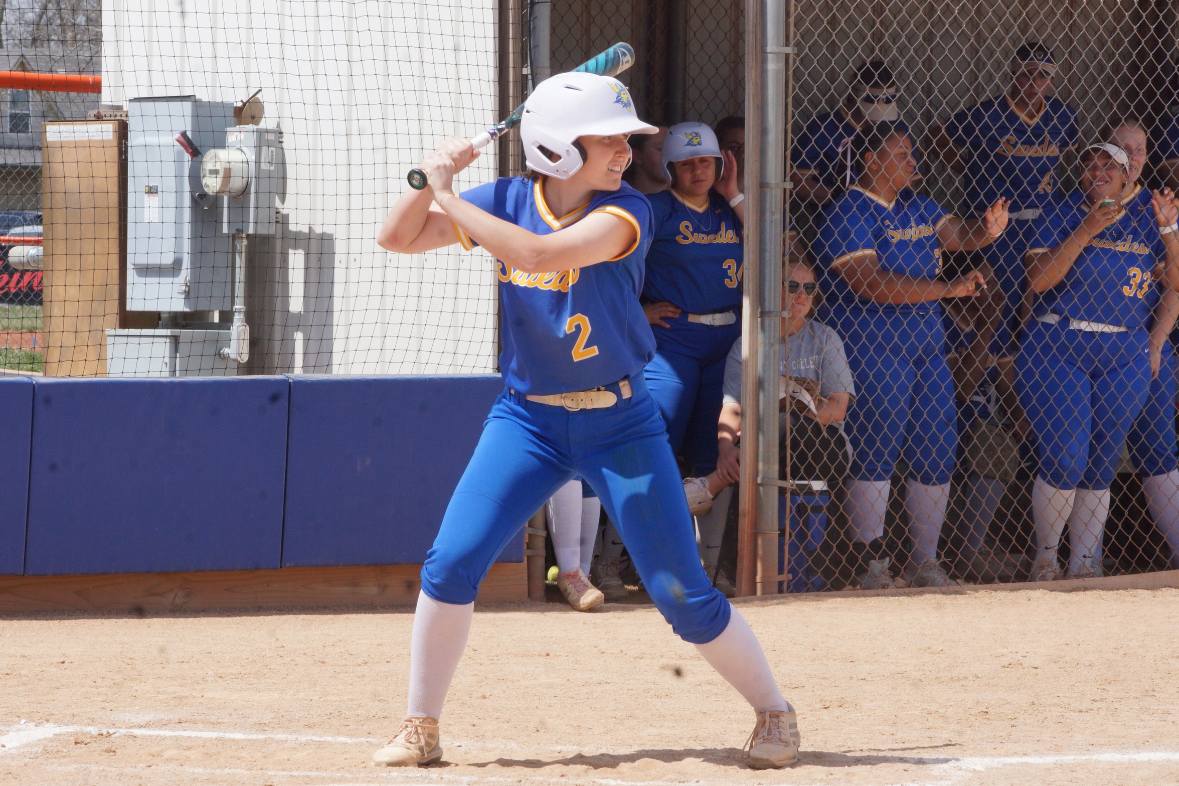 SWEDES SWIPE ONE FROM NO. 13 VALOR; SPLIT SERIES 1-1 VIA WALKOFF